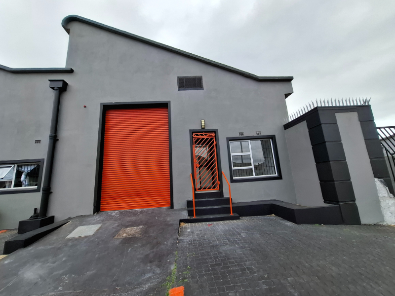 To Let commercial Property for Rent in Maitland Western Cape